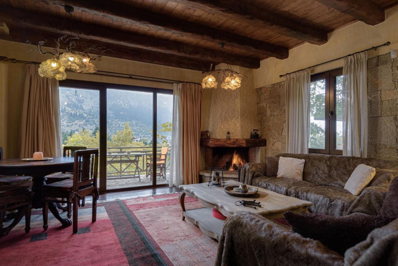 Parnassus Dreamwood Chalet Eptálofos Buitenkant foto