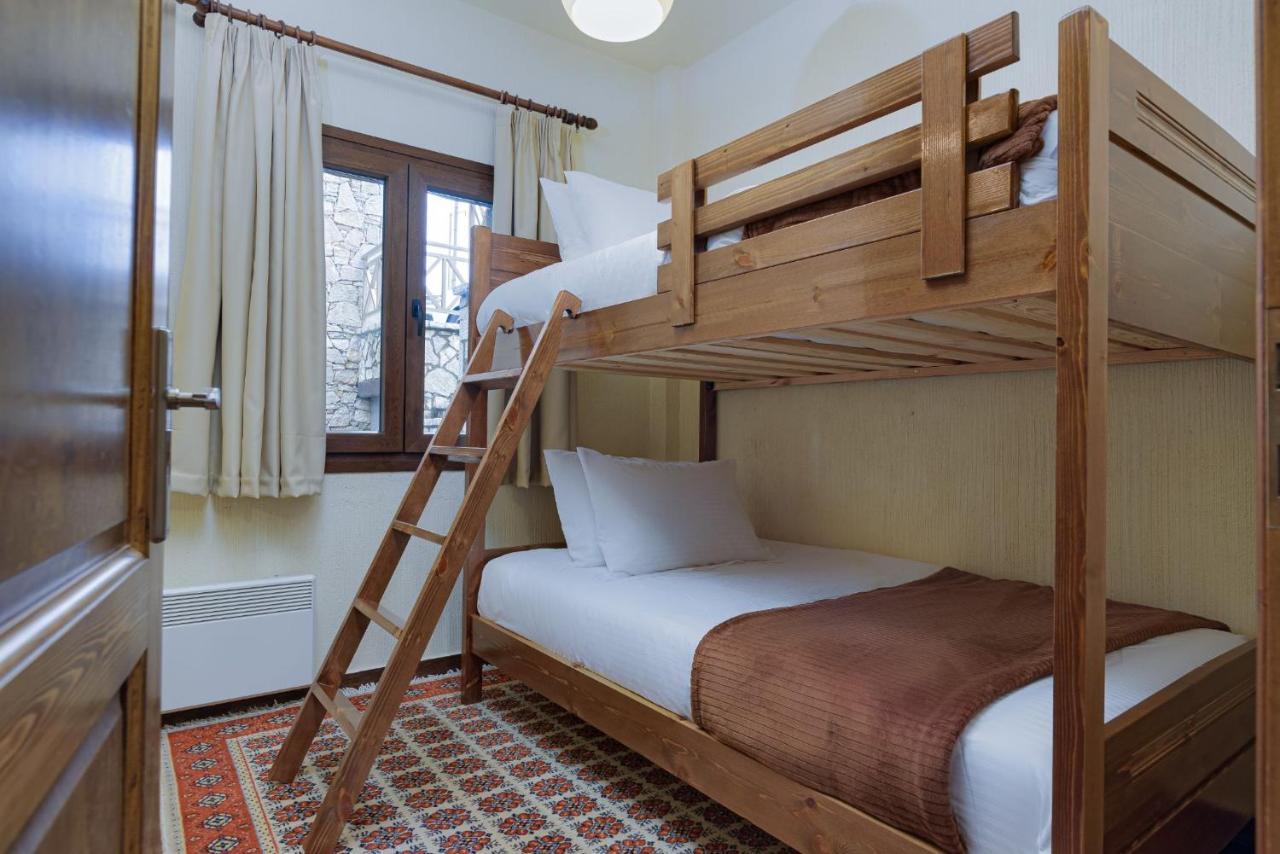 Parnassus Dreamwood Chalet Eptálofos Buitenkant foto