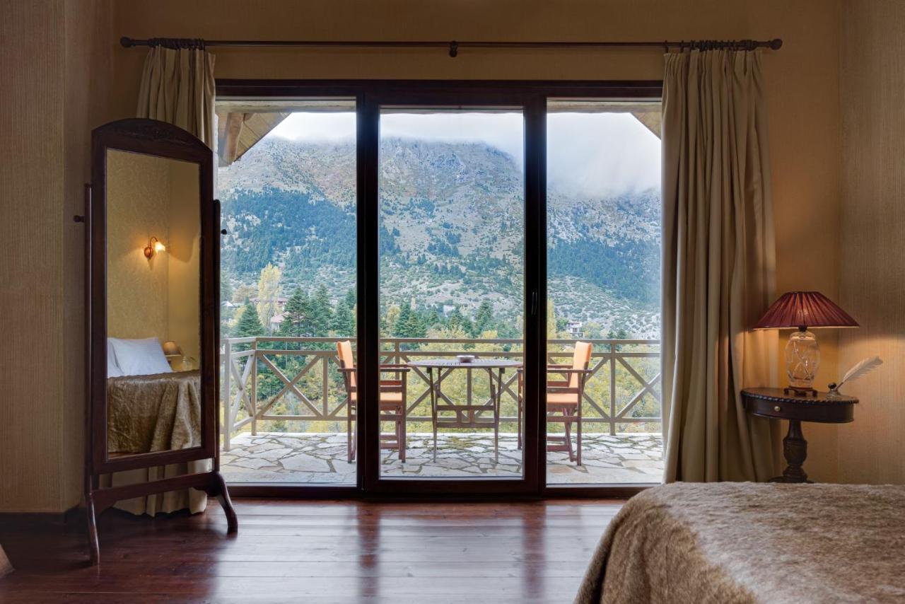 Parnassus Dreamwood Chalet Eptálofos Buitenkant foto