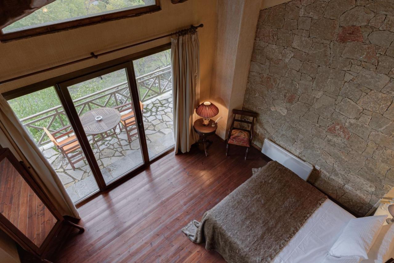 Parnassus Dreamwood Chalet Eptálofos Buitenkant foto